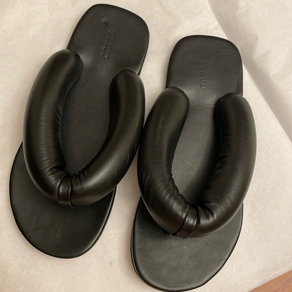Staud Rita puffy sandals. Black size 36, perfect preowned condition